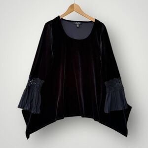 🎉5 for $45 🎉Melissa Paige Velvet Top Blouse Shirt Siz PXL